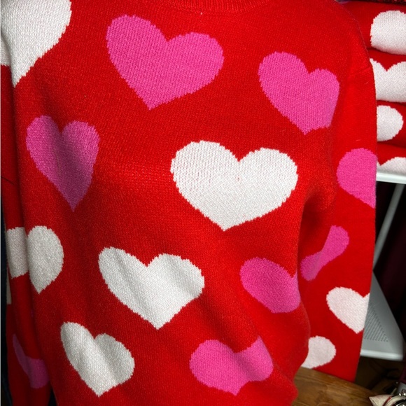 Heart Pattern Sweater - Picture 4 of 5